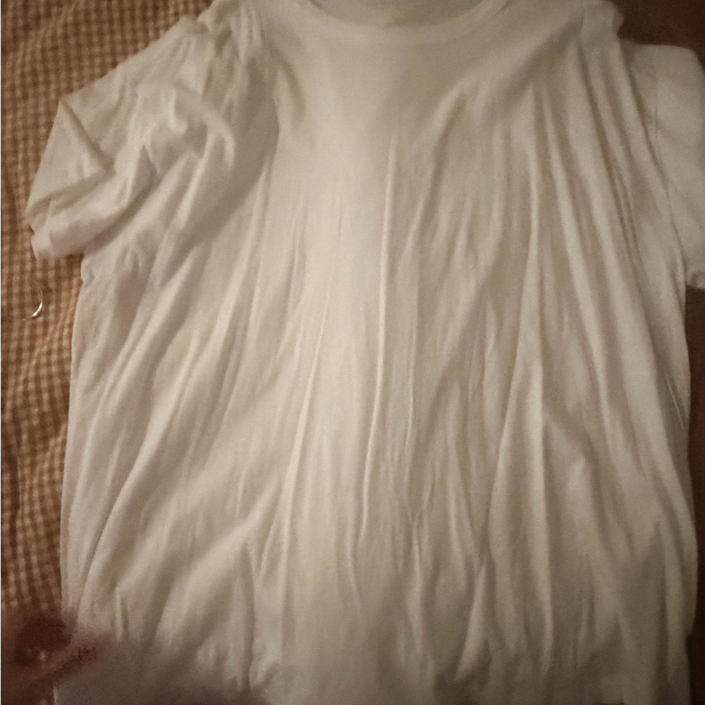 Old Navy White Short Sleeve Tee